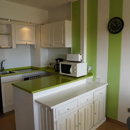 Apartment Pineda 43, - Centro - Es-323-49 L'Estartit